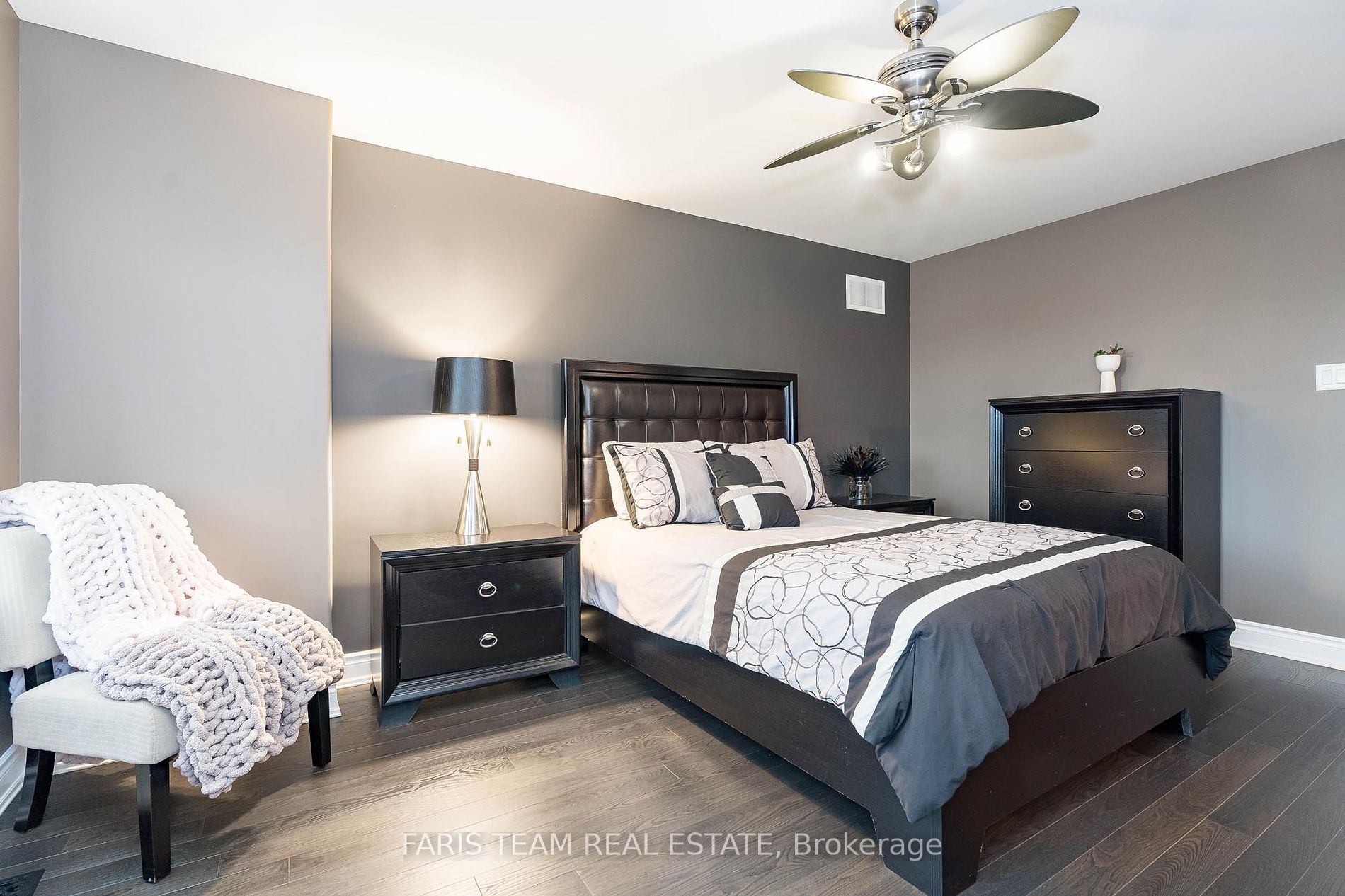 41 Heatherwood Dr