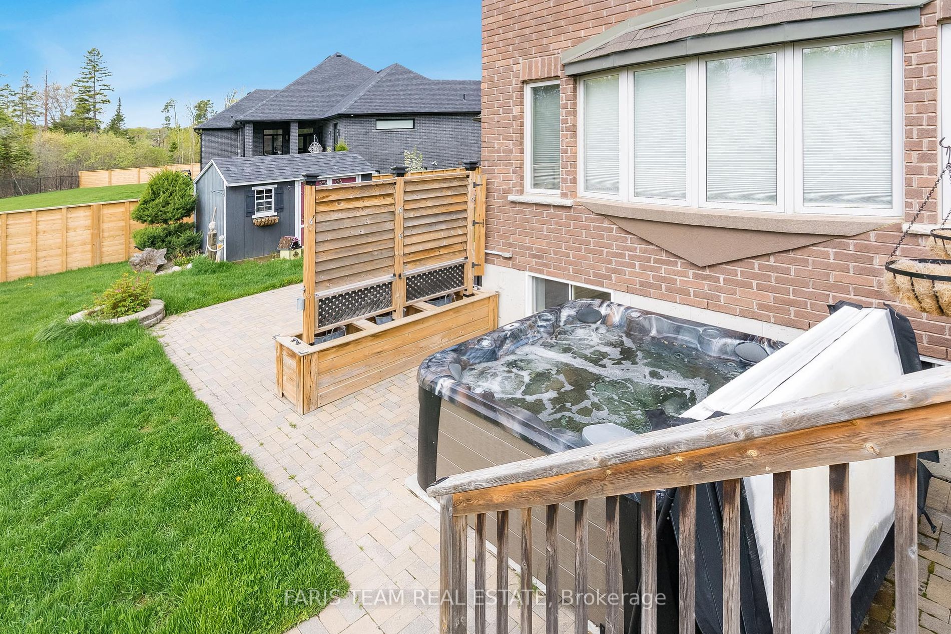 41 Heatherwood Dr