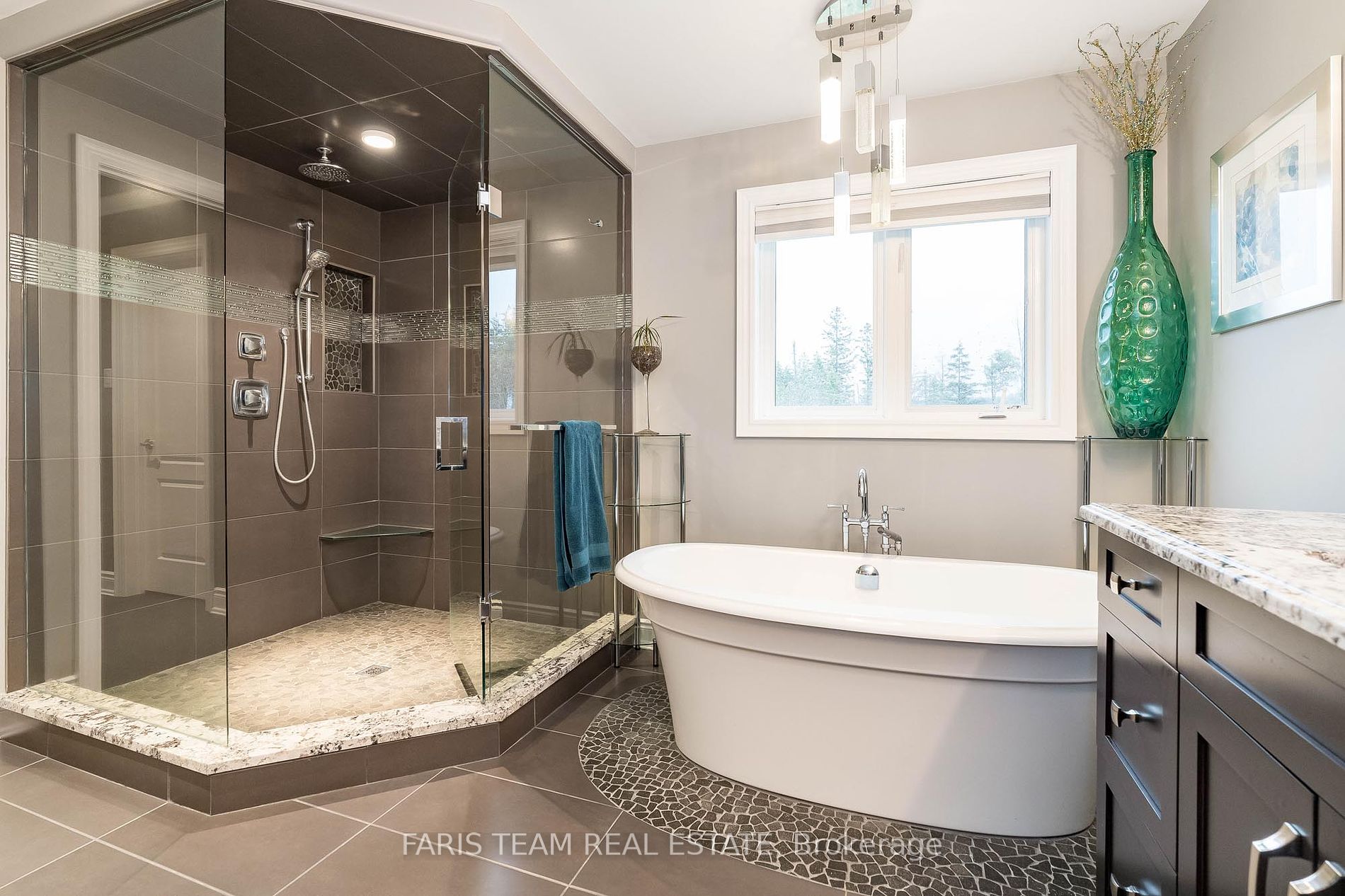41 Heatherwood Dr