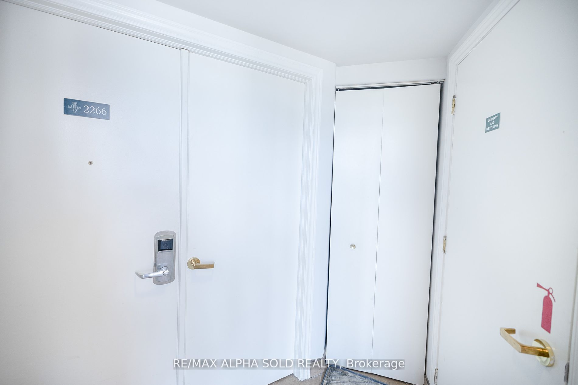 90 Highland Dr, #2266/67