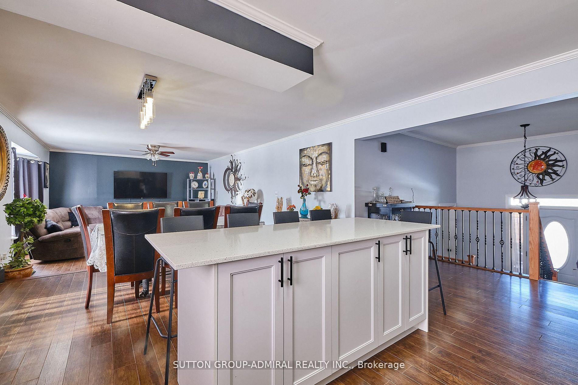 20 Wasaga Sands Drive