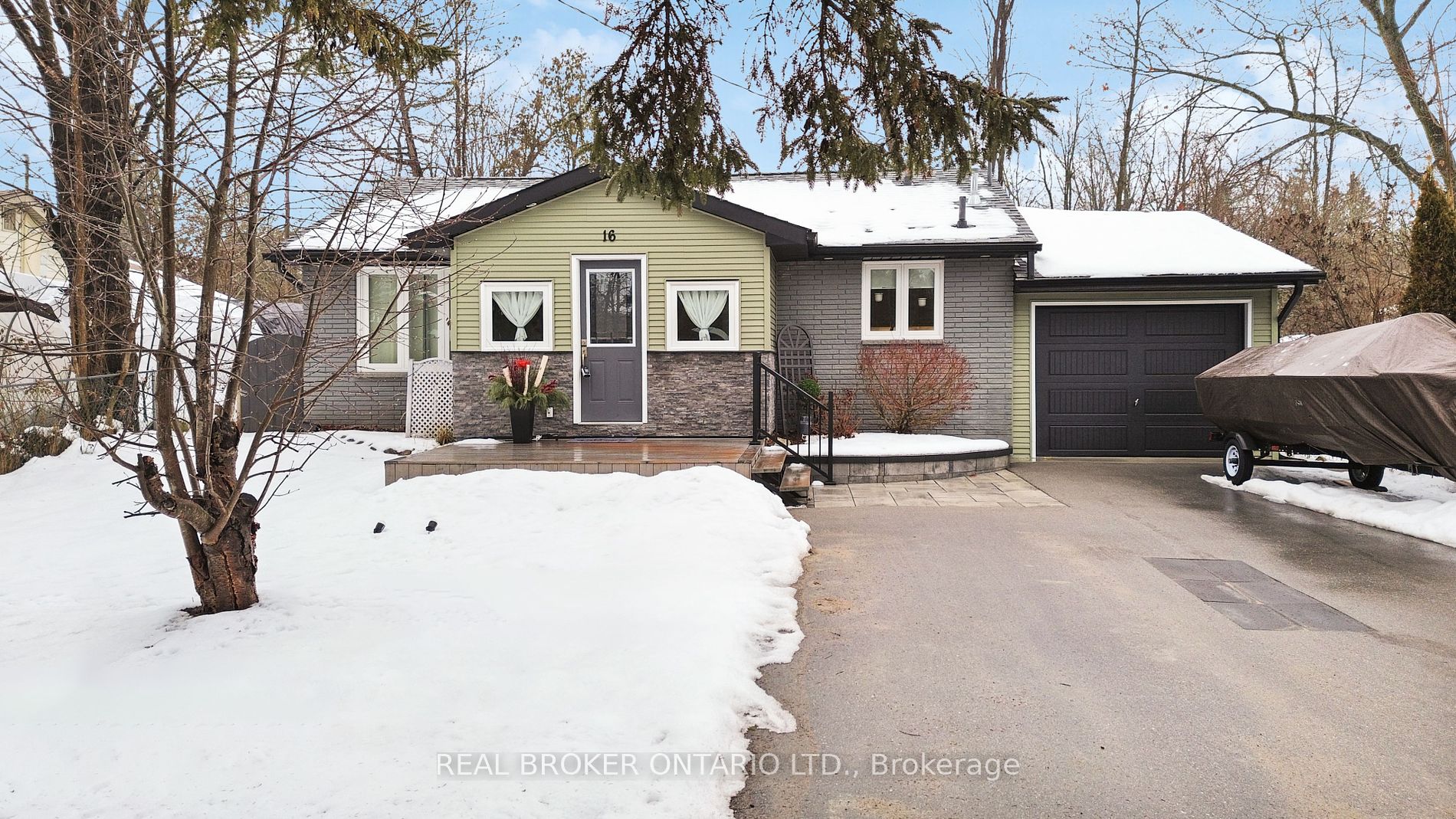 16 Owen Rd