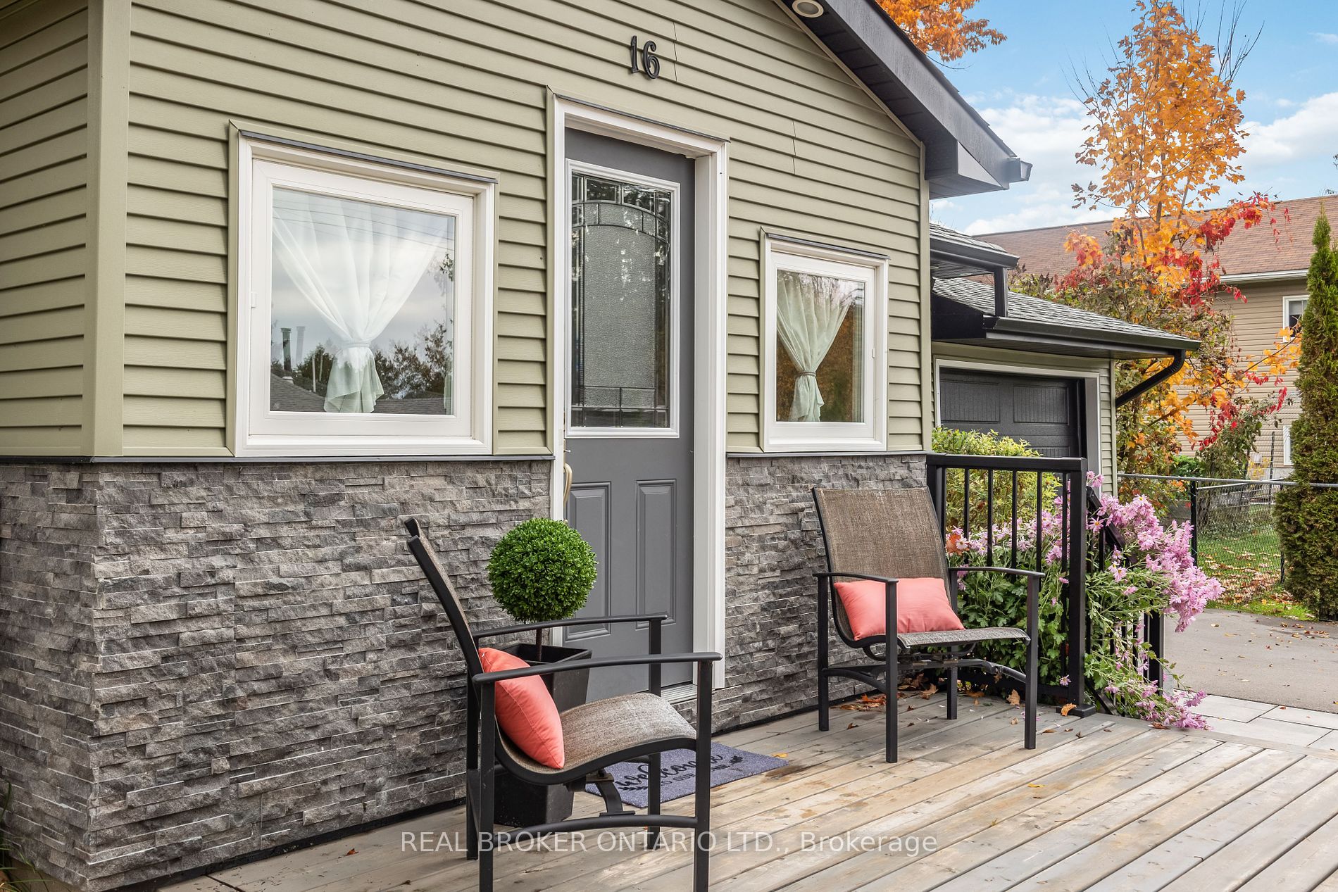 16 Owen Rd