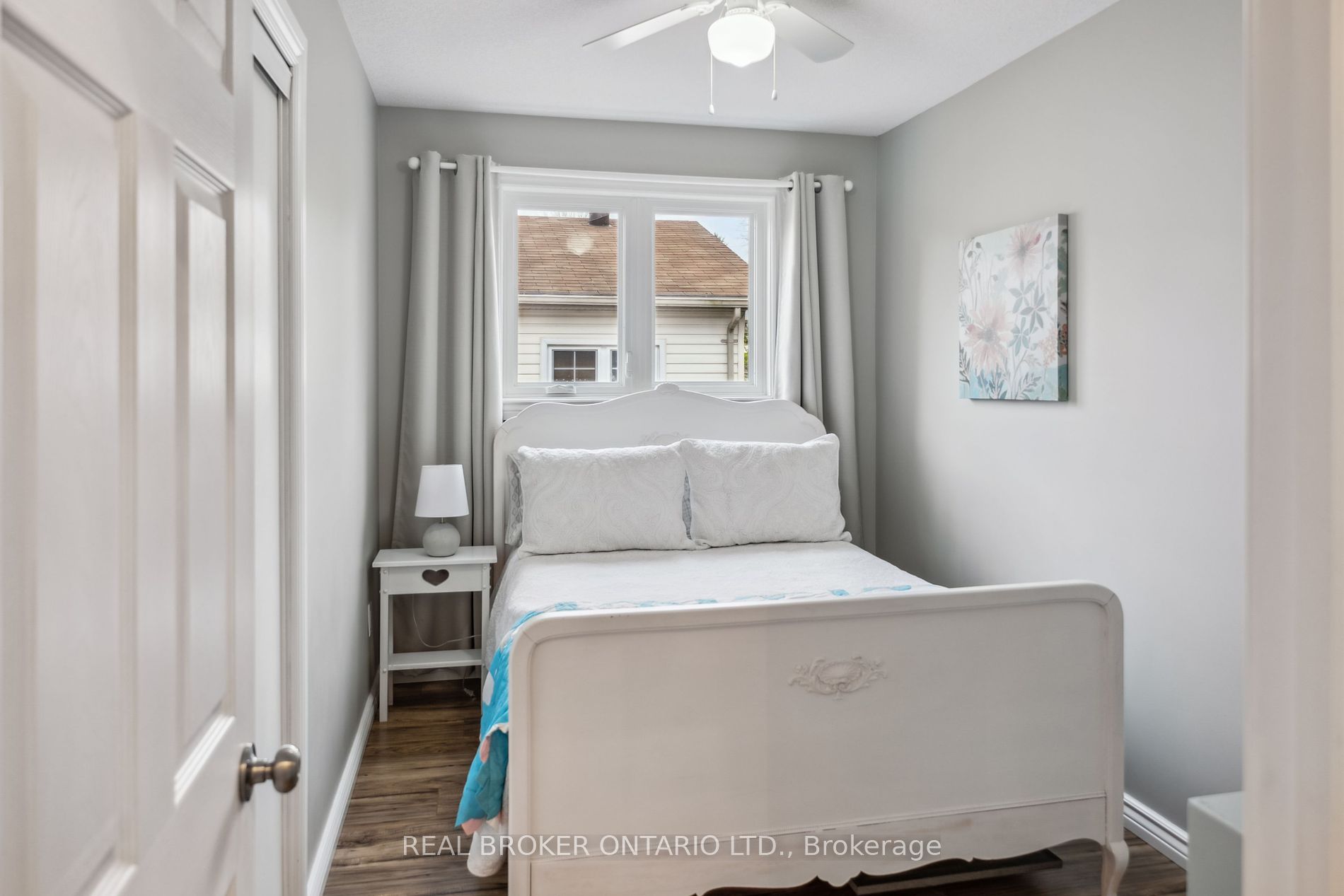 16 Owen Rd