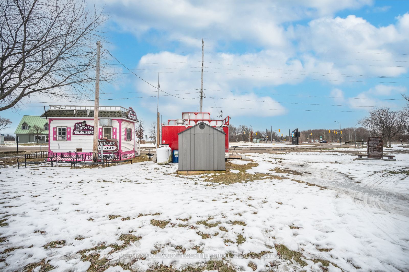 450 Atherley Rd