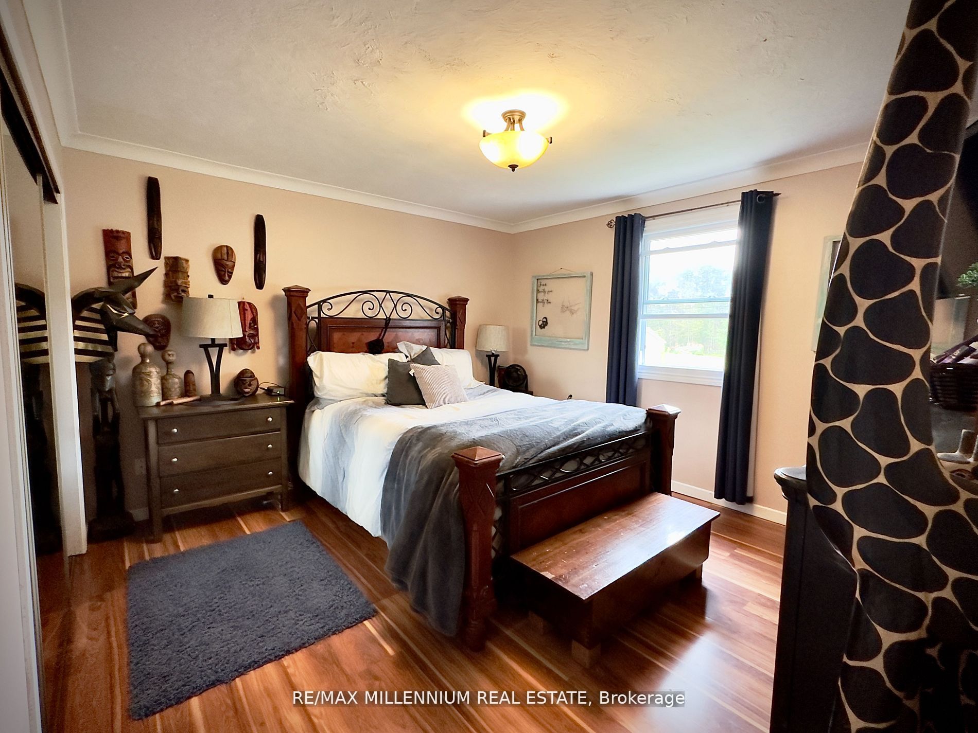 10 Jamieson Cres