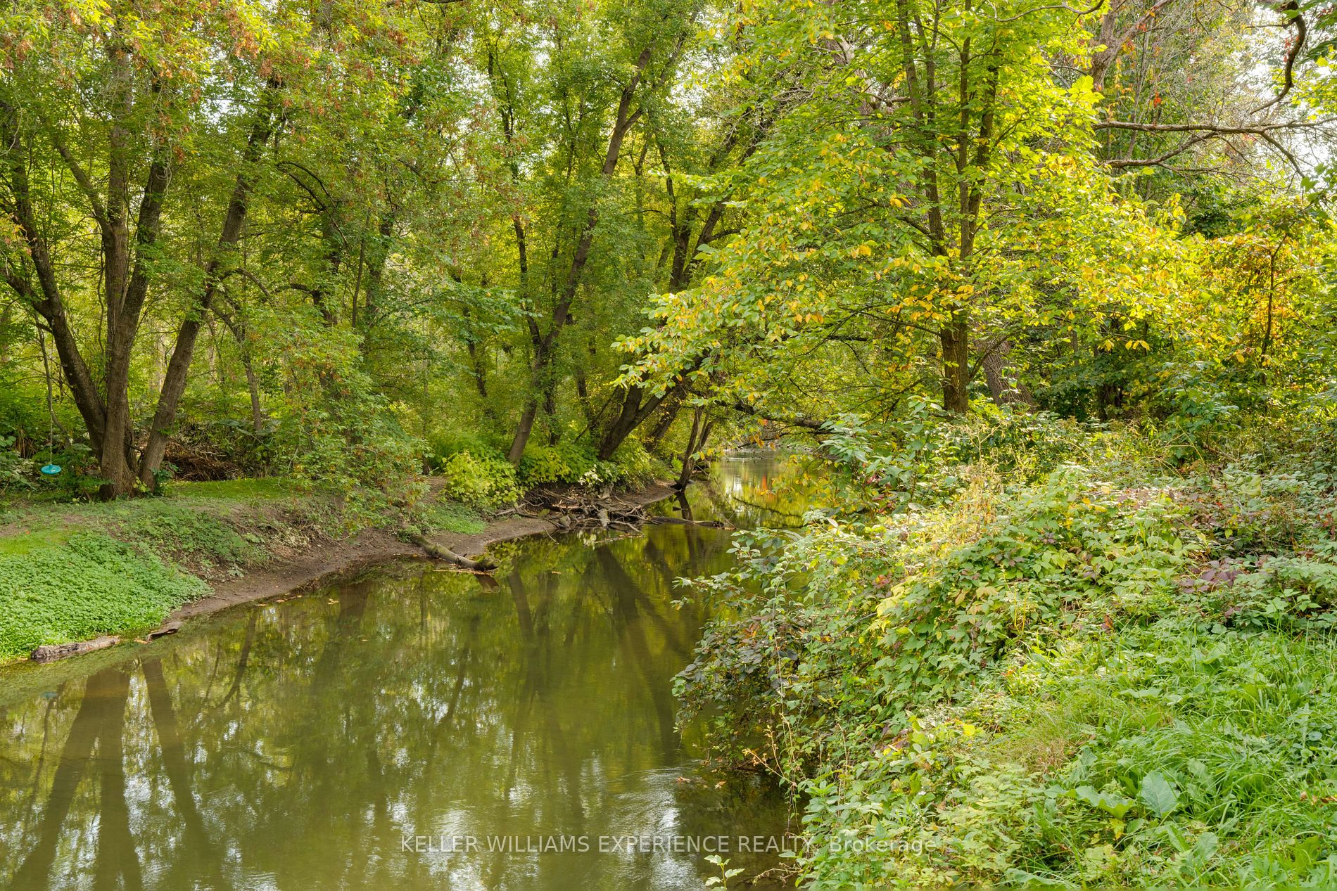 37 RIVERWALK Drive