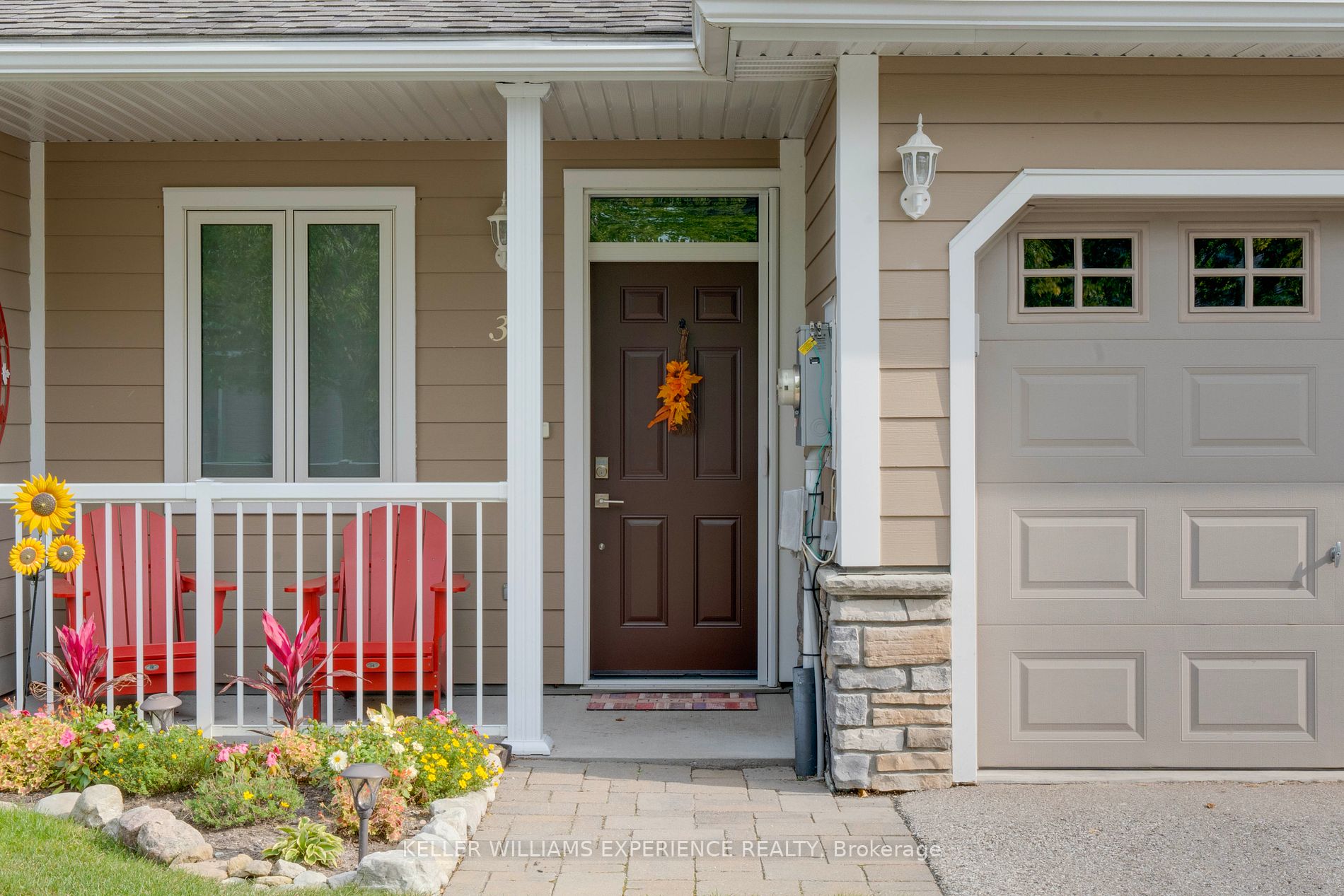 37 RIVERWALK Drive