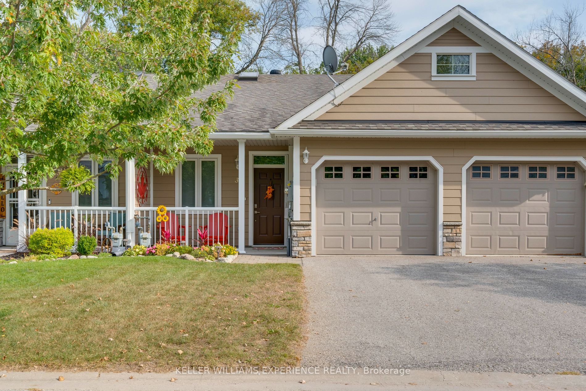 37 RIVERWALK Drive