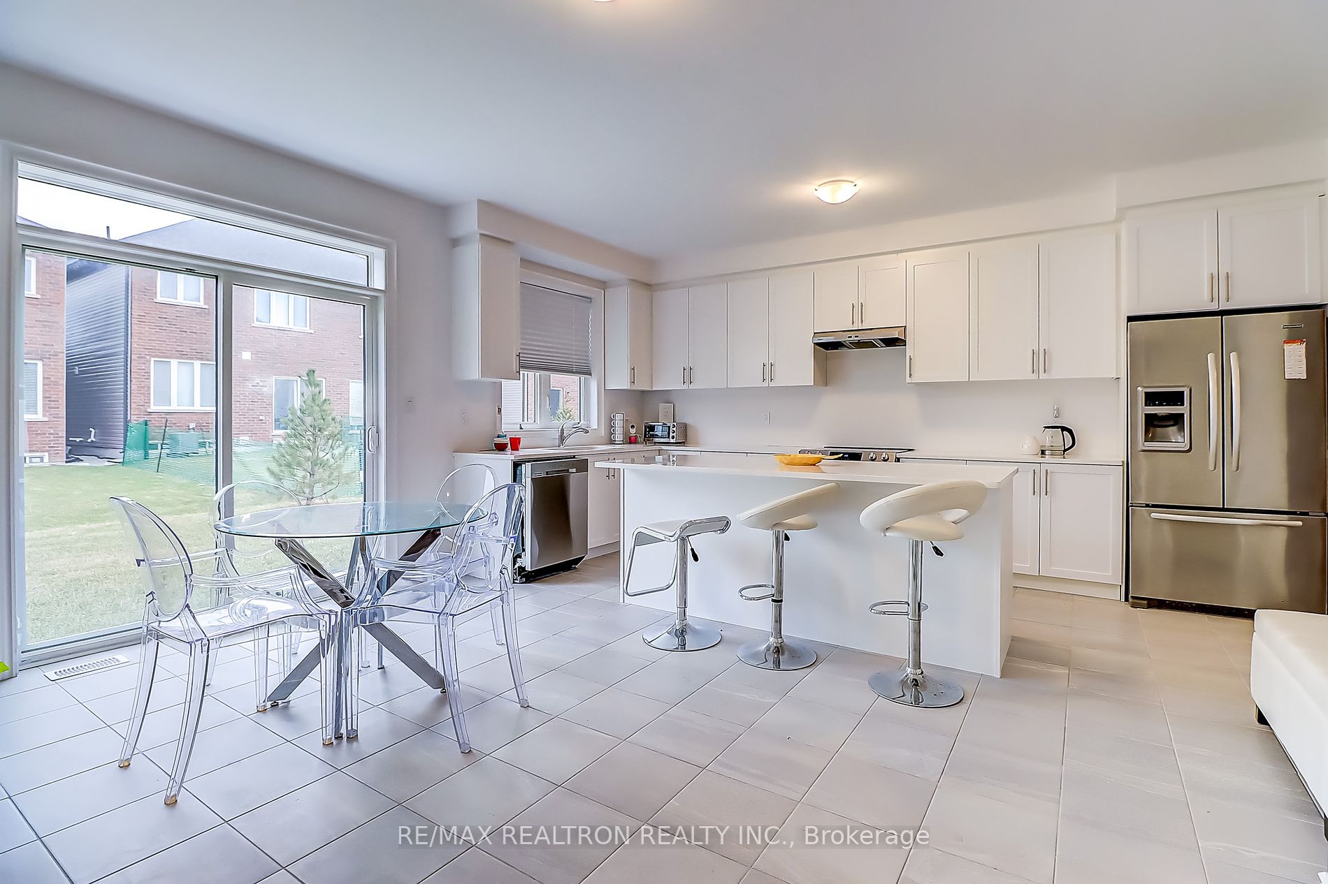 13 Middleton Dr