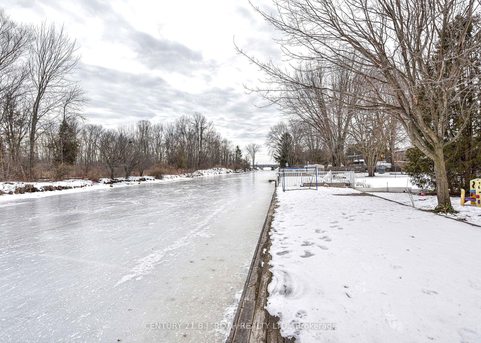 23 Lankin Blvd