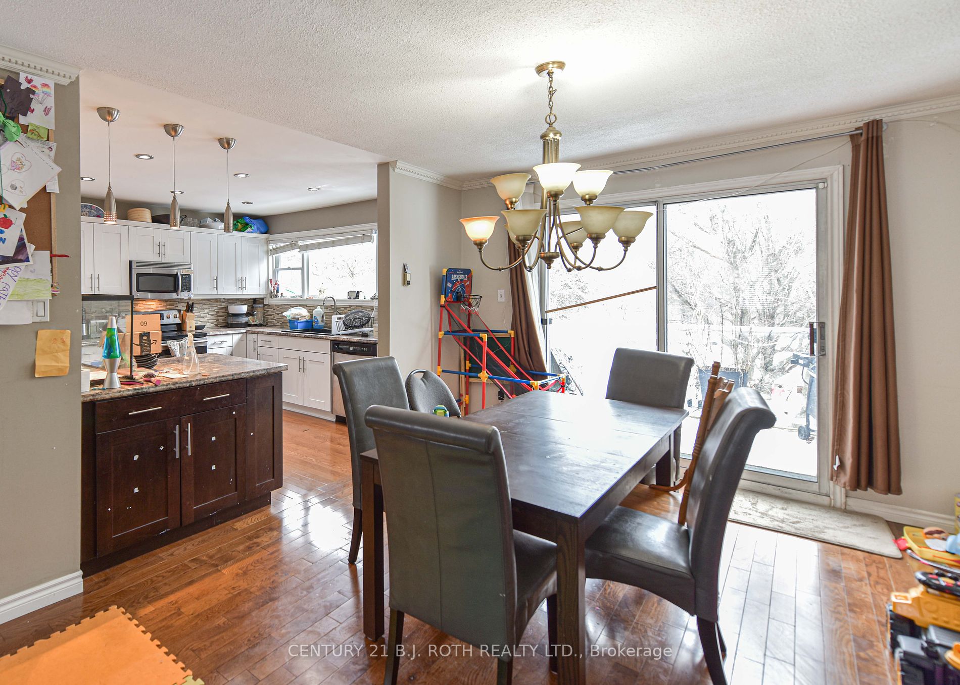 23 Lankin Blvd