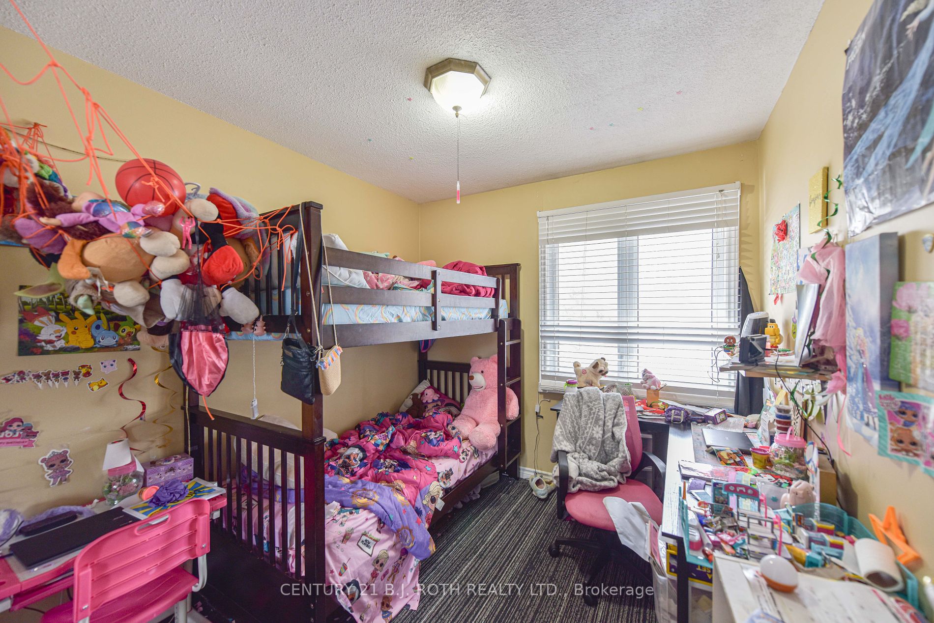 23 Lankin Blvd