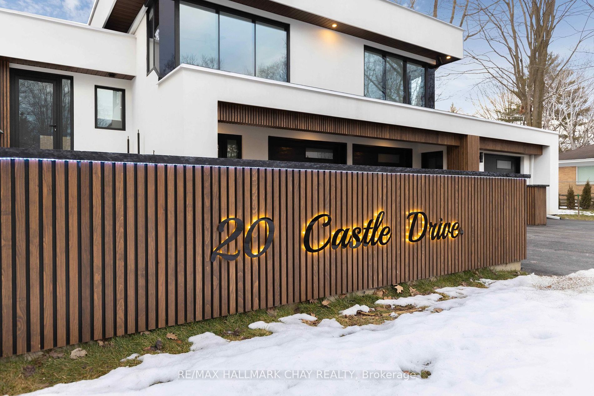 20 Castle Drive