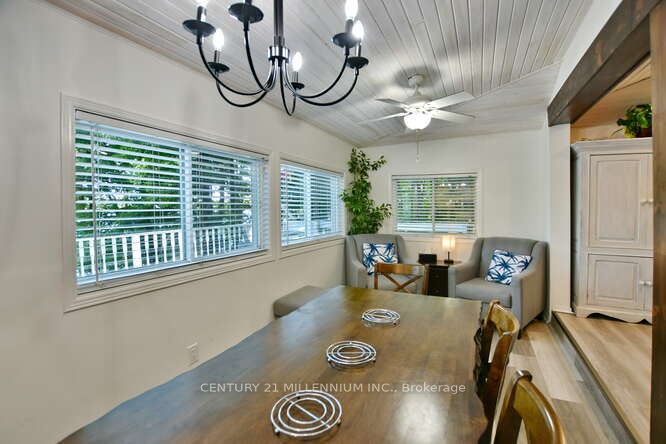 26 Farlain Lake Road E