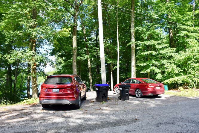 26 Farlain Lake Road E