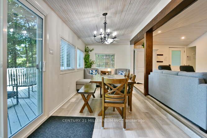 26 Farlain Lake Road E