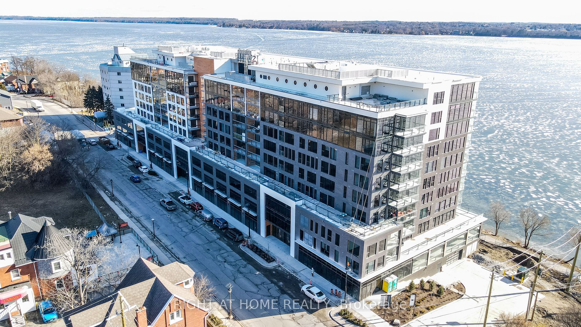 185 Dunlop Street E, #515