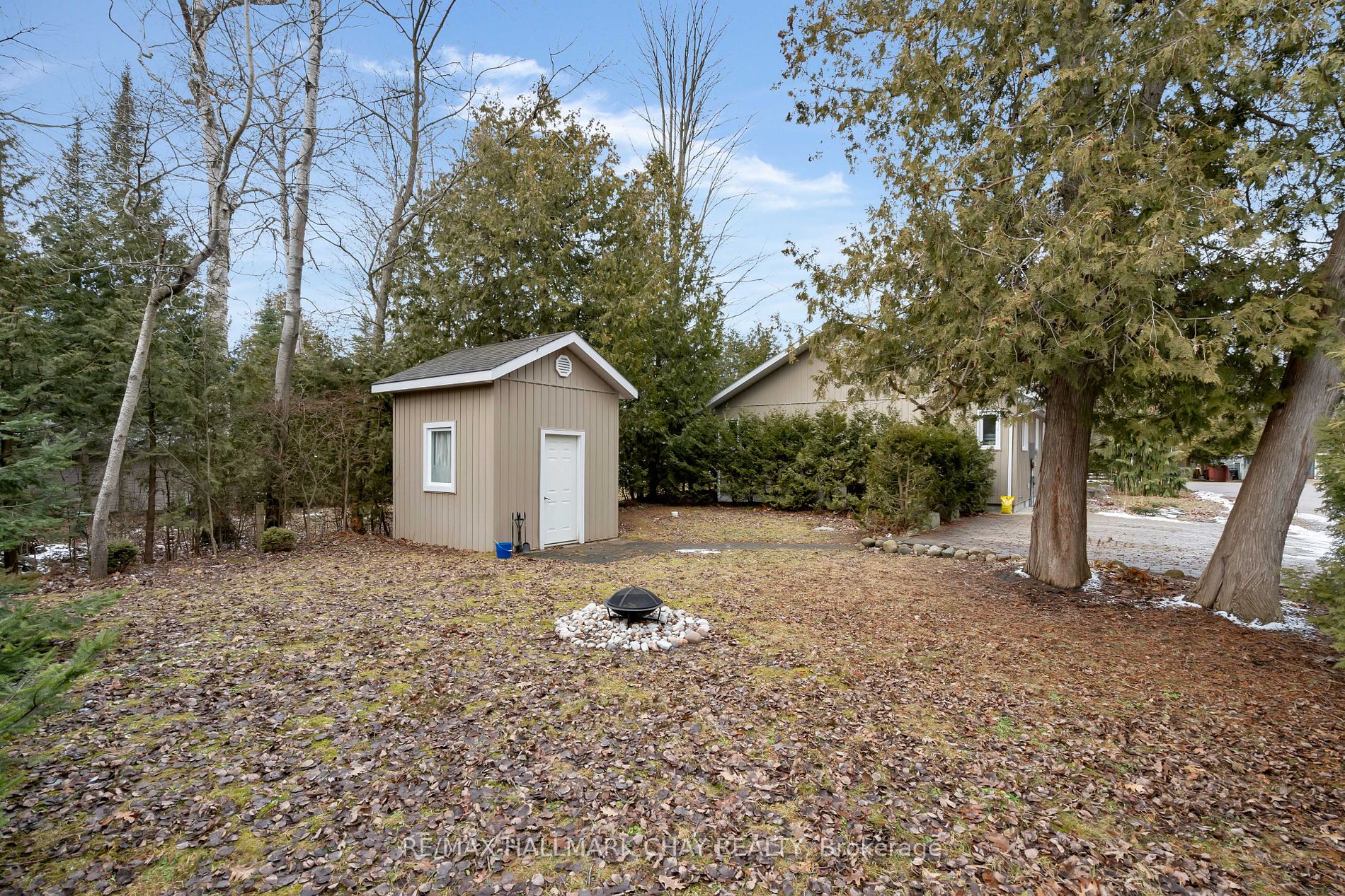 4 Pioneer Drive