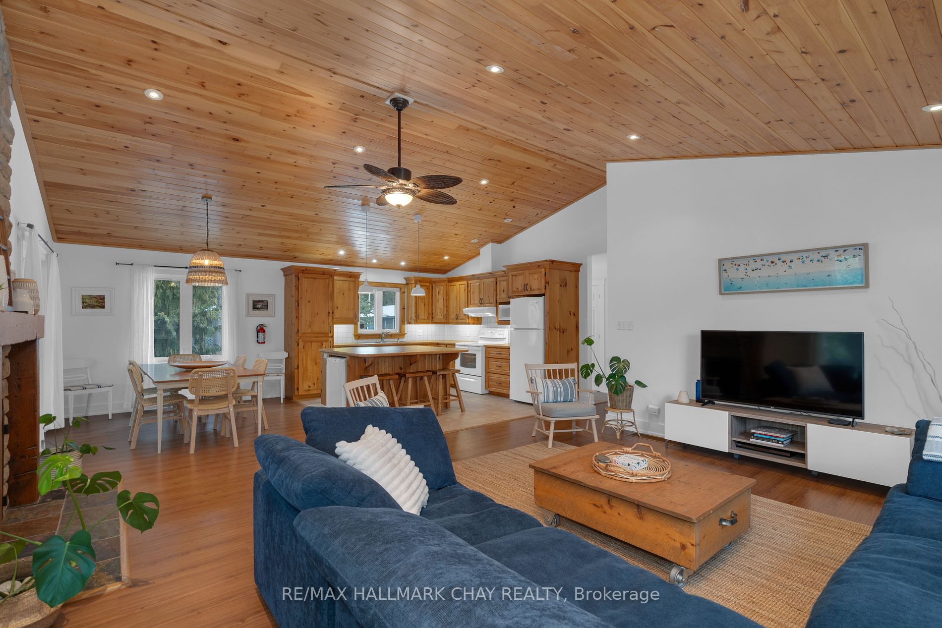 4 Pioneer Drive