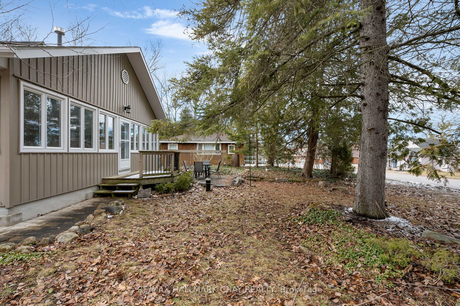 4 Pioneer Drive