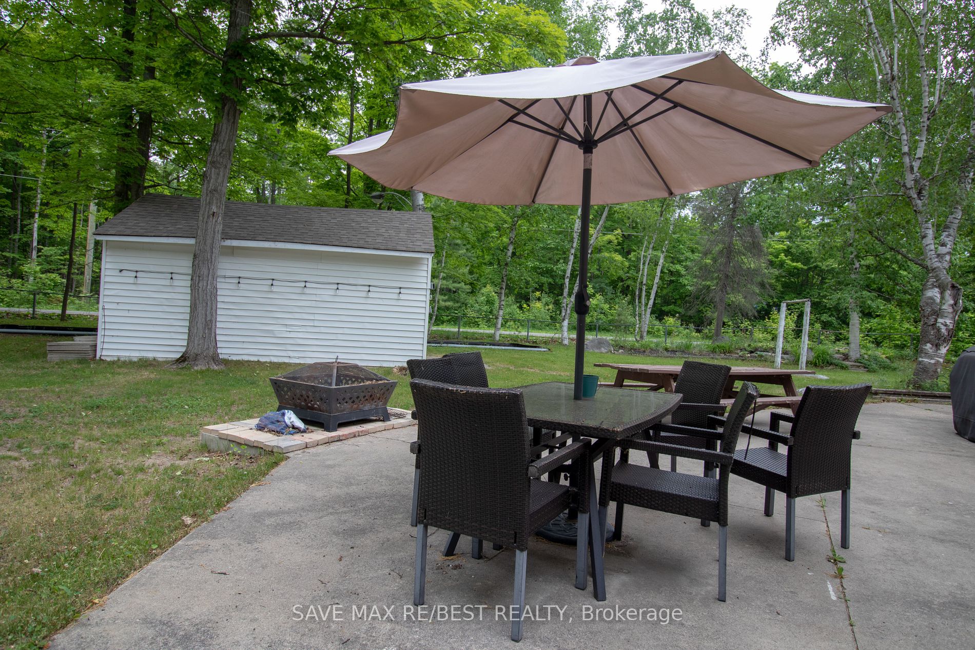 910 Concession Rd 17 W, ##B