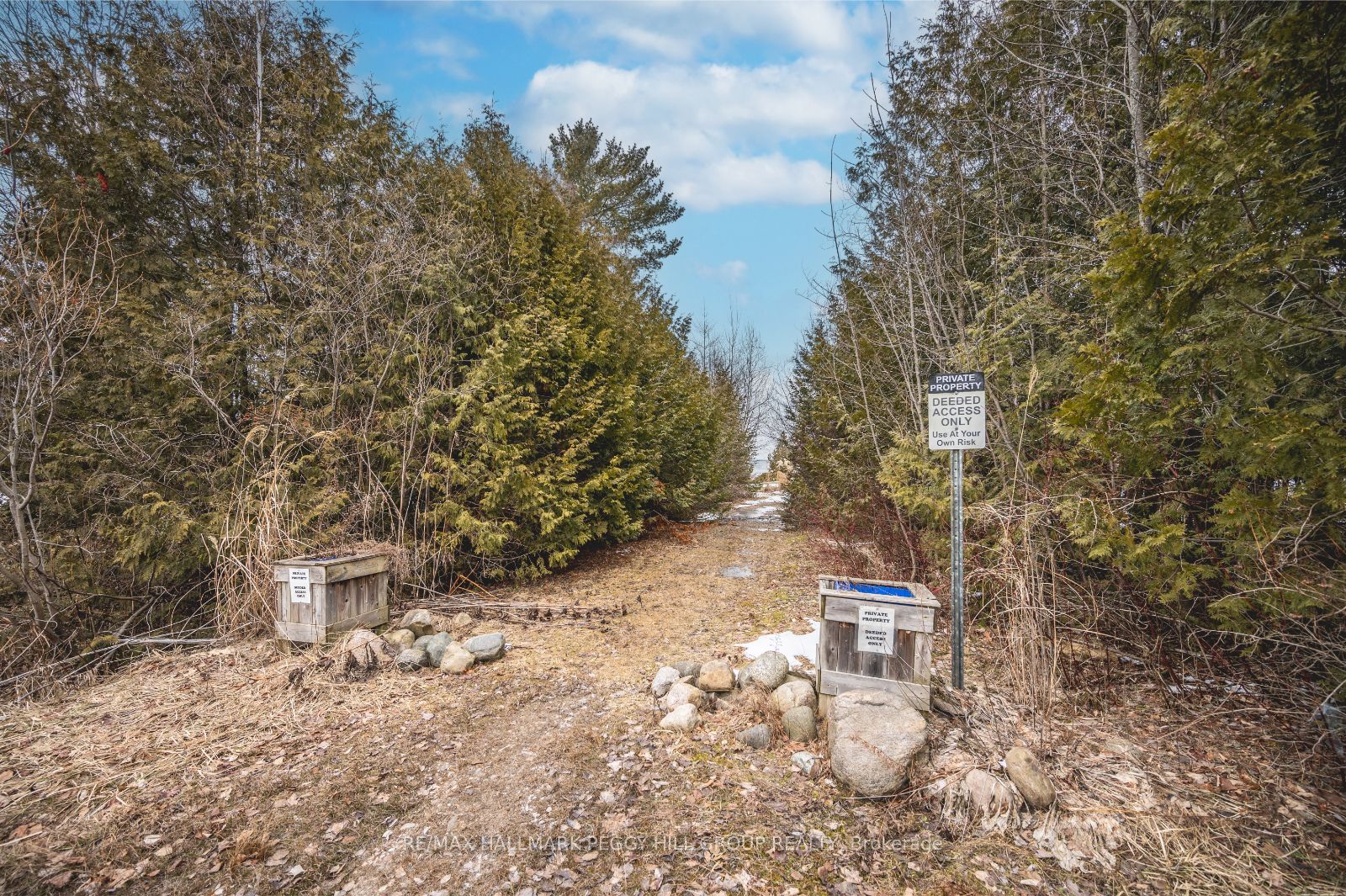 2456 Champlain Road