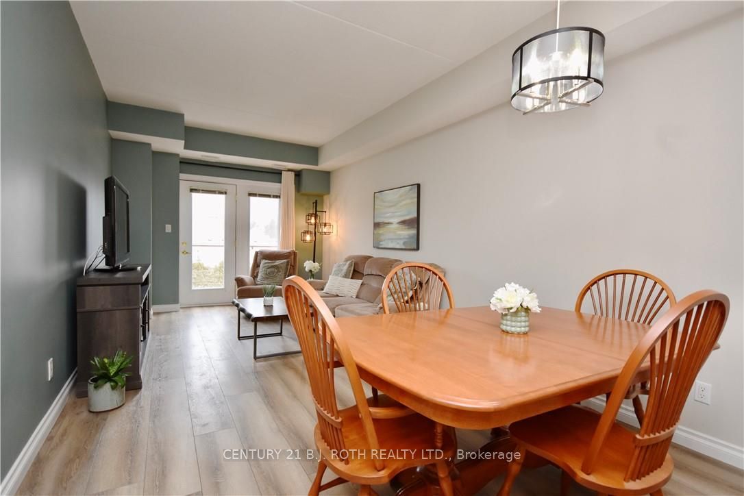 486 LACLIE Street, #412