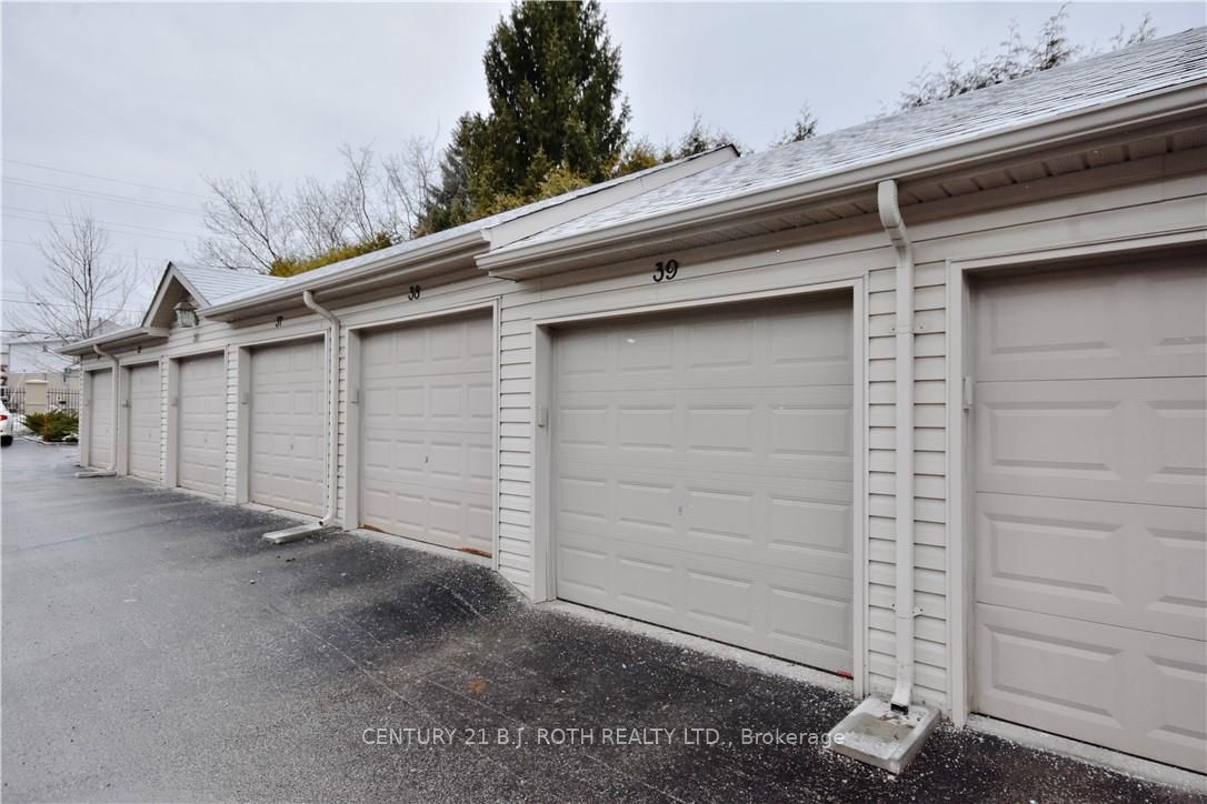 486 LACLIE Street, #412