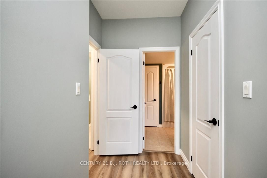 486 LACLIE Street, #412