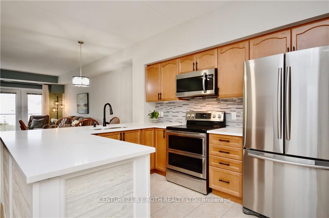 486 LACLIE Street, #412