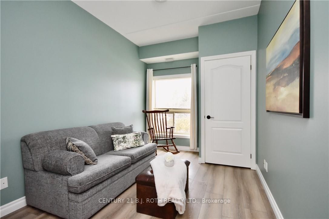 486 LACLIE Street, #412