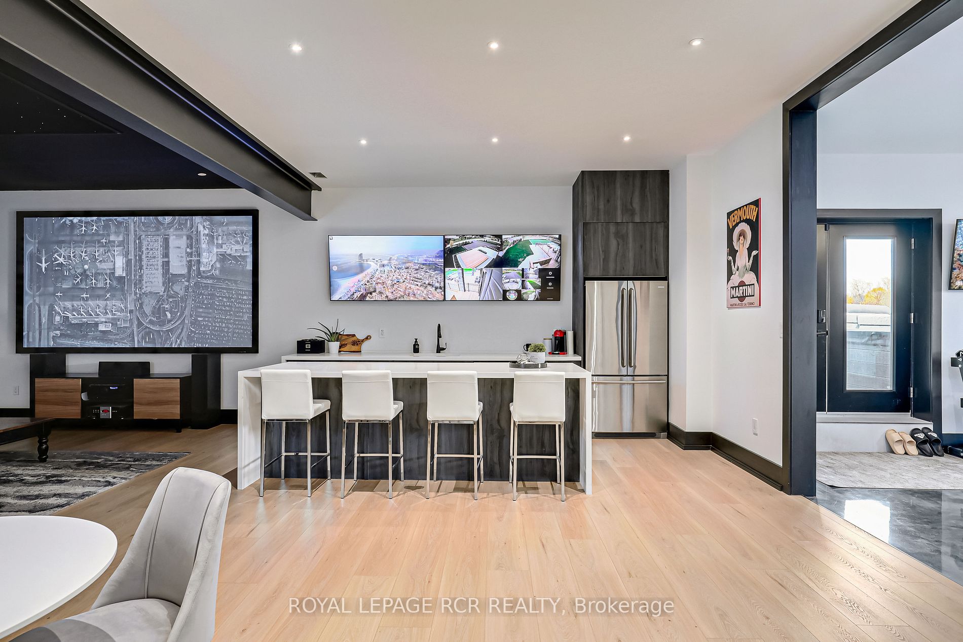 4 Raintree Court
