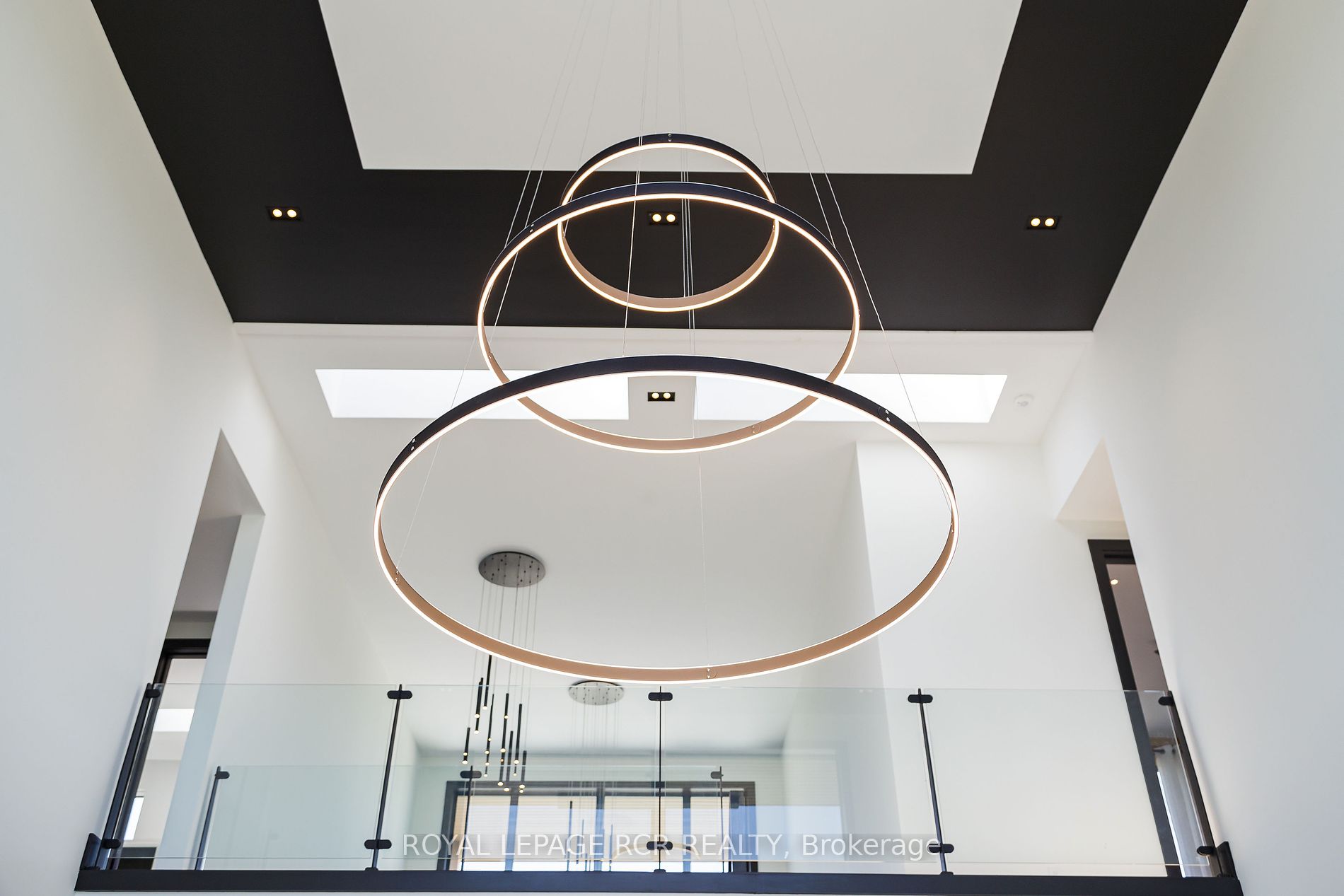 4 Raintree Court