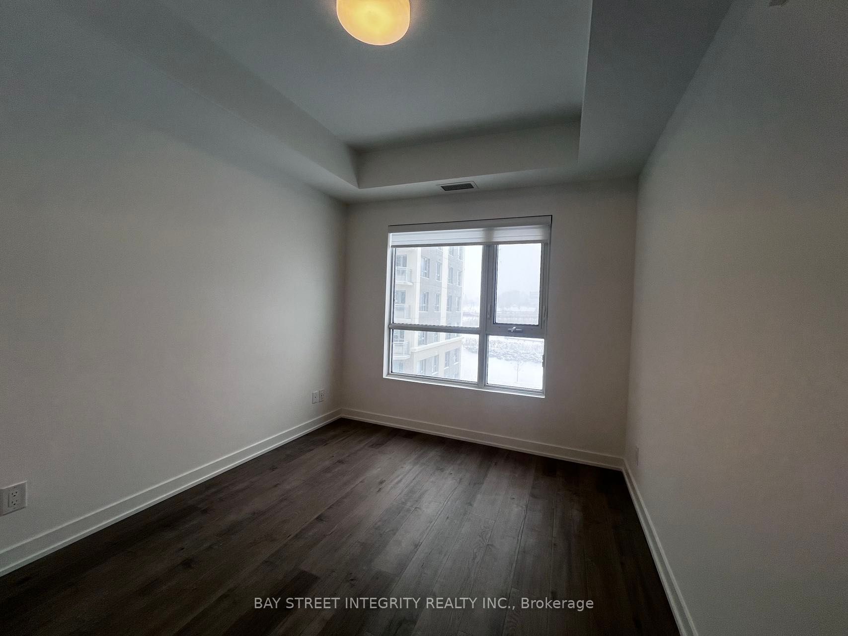 56 lakeside Terrace, #511