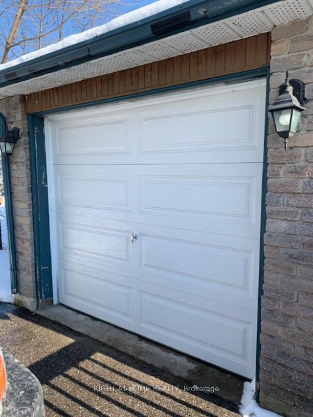 88 Kipling Pl