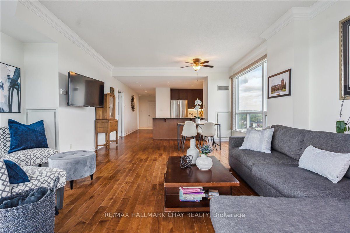 37 Ellen Street, #802