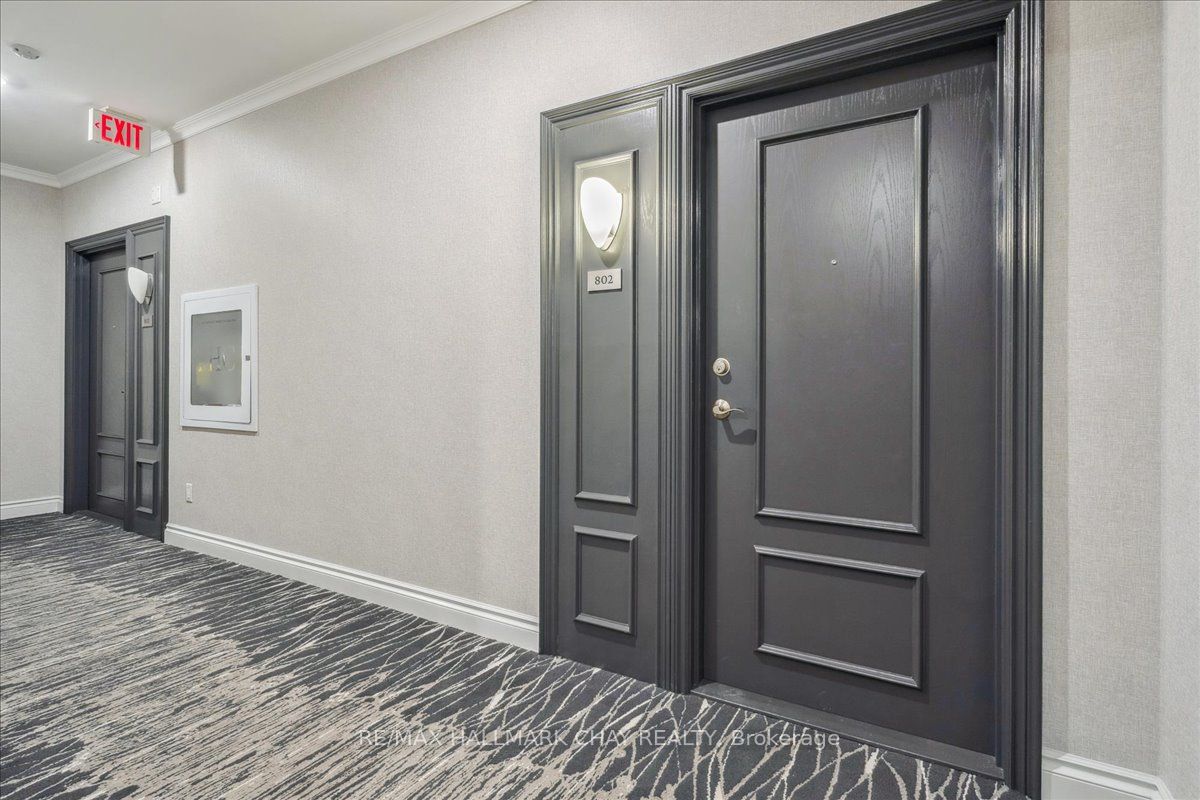 37 Ellen Street, #802