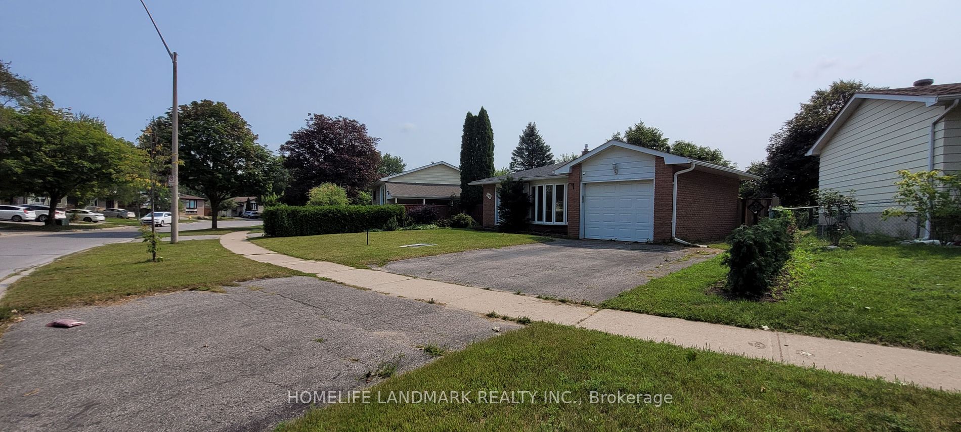 39 Bernick Dr