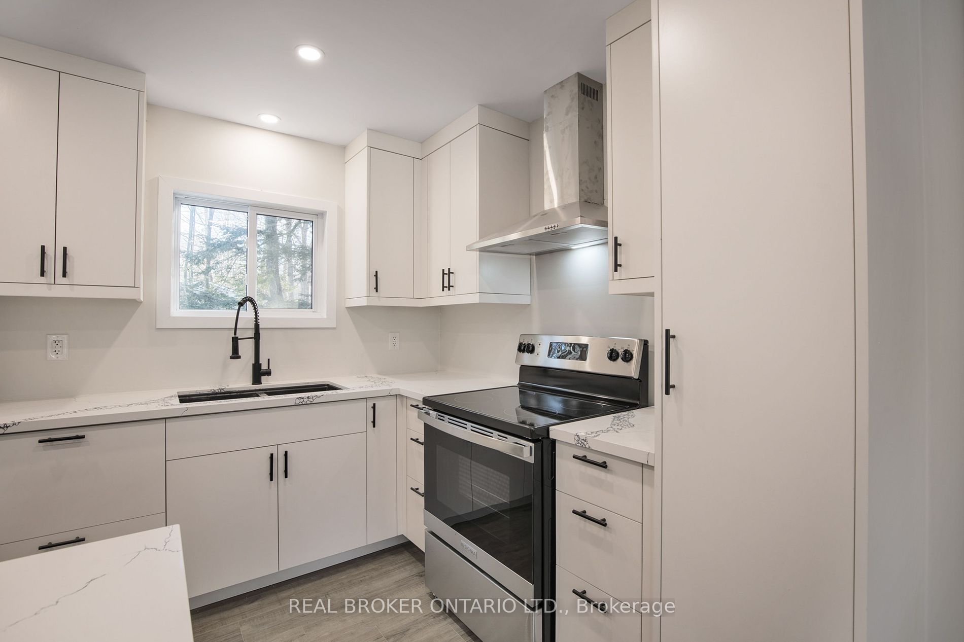 17 Wigwam Trail