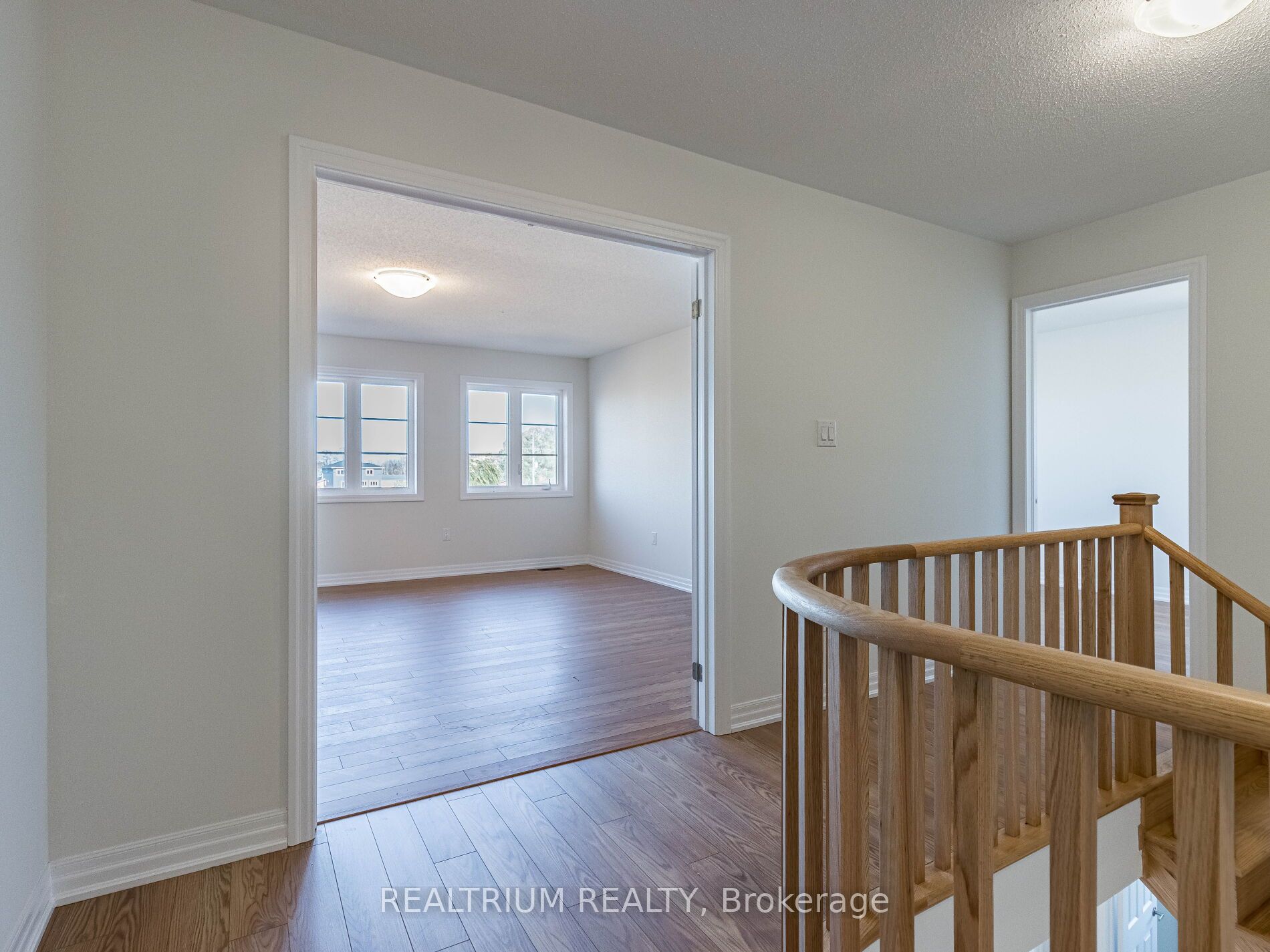 253 Warden St