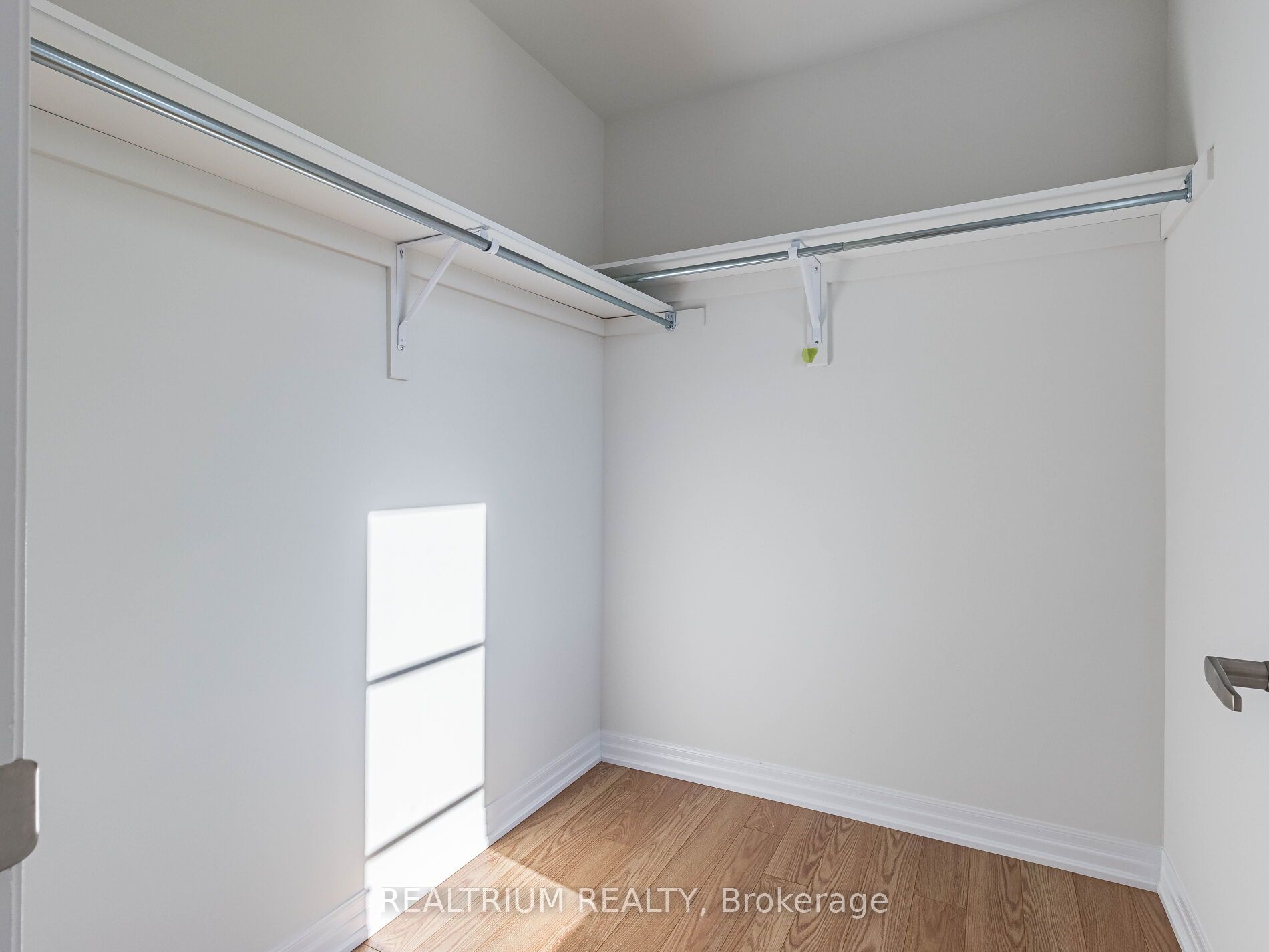 253 Warden St