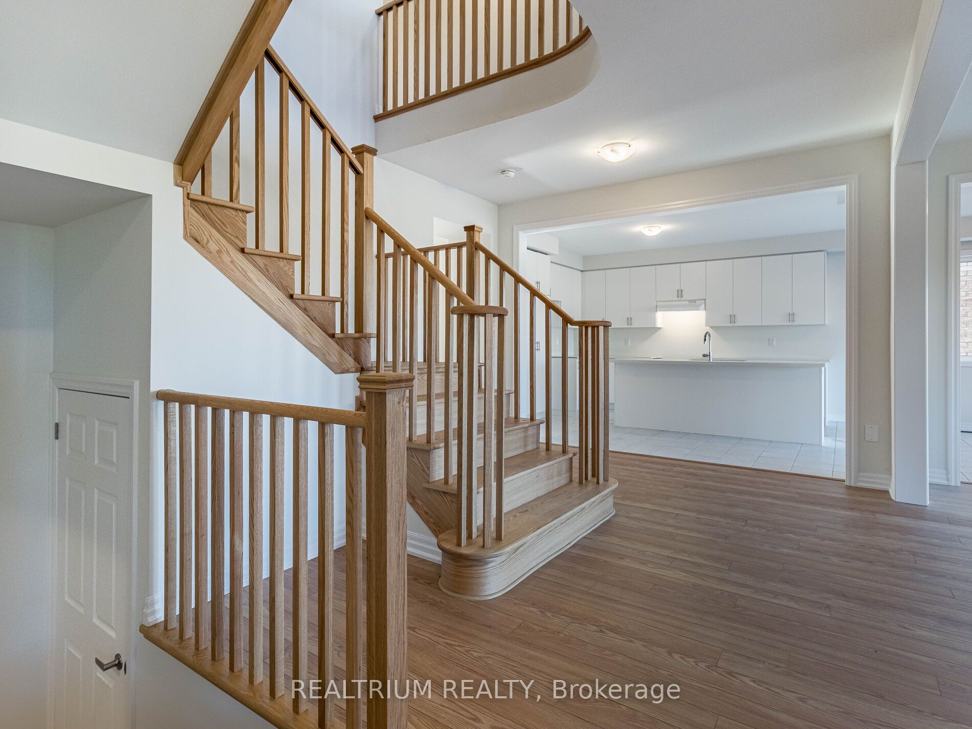 253 Warden St