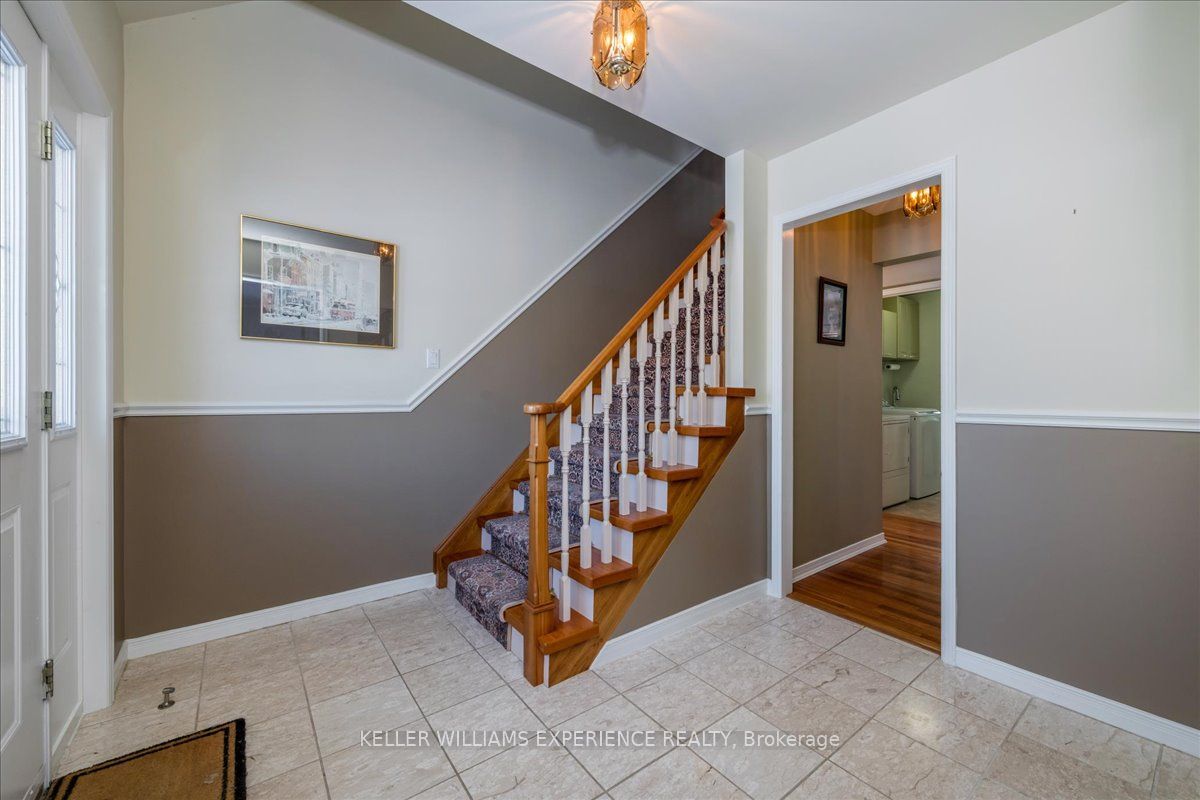 5 Elvyn Cres