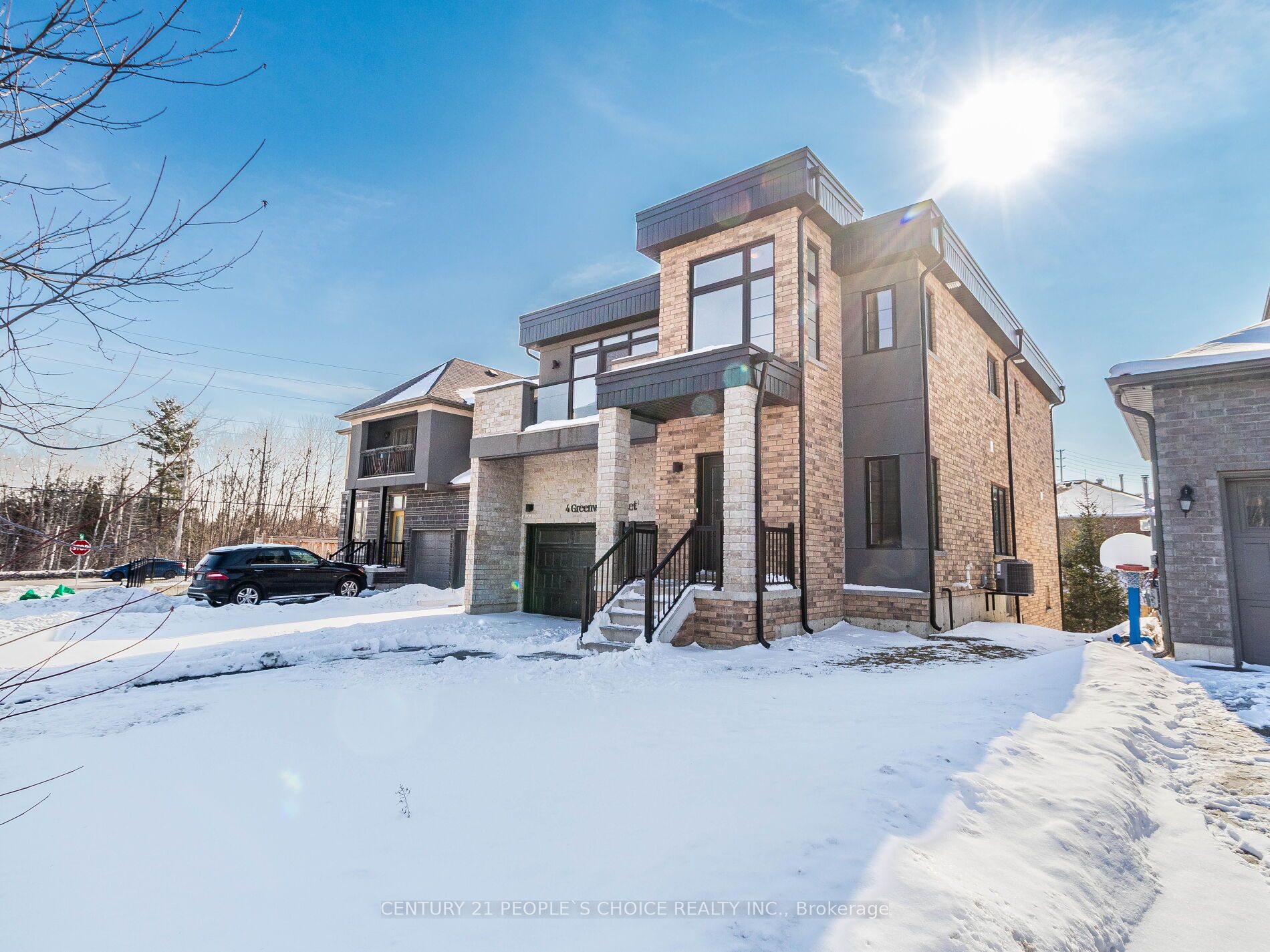 4 Greenwich St