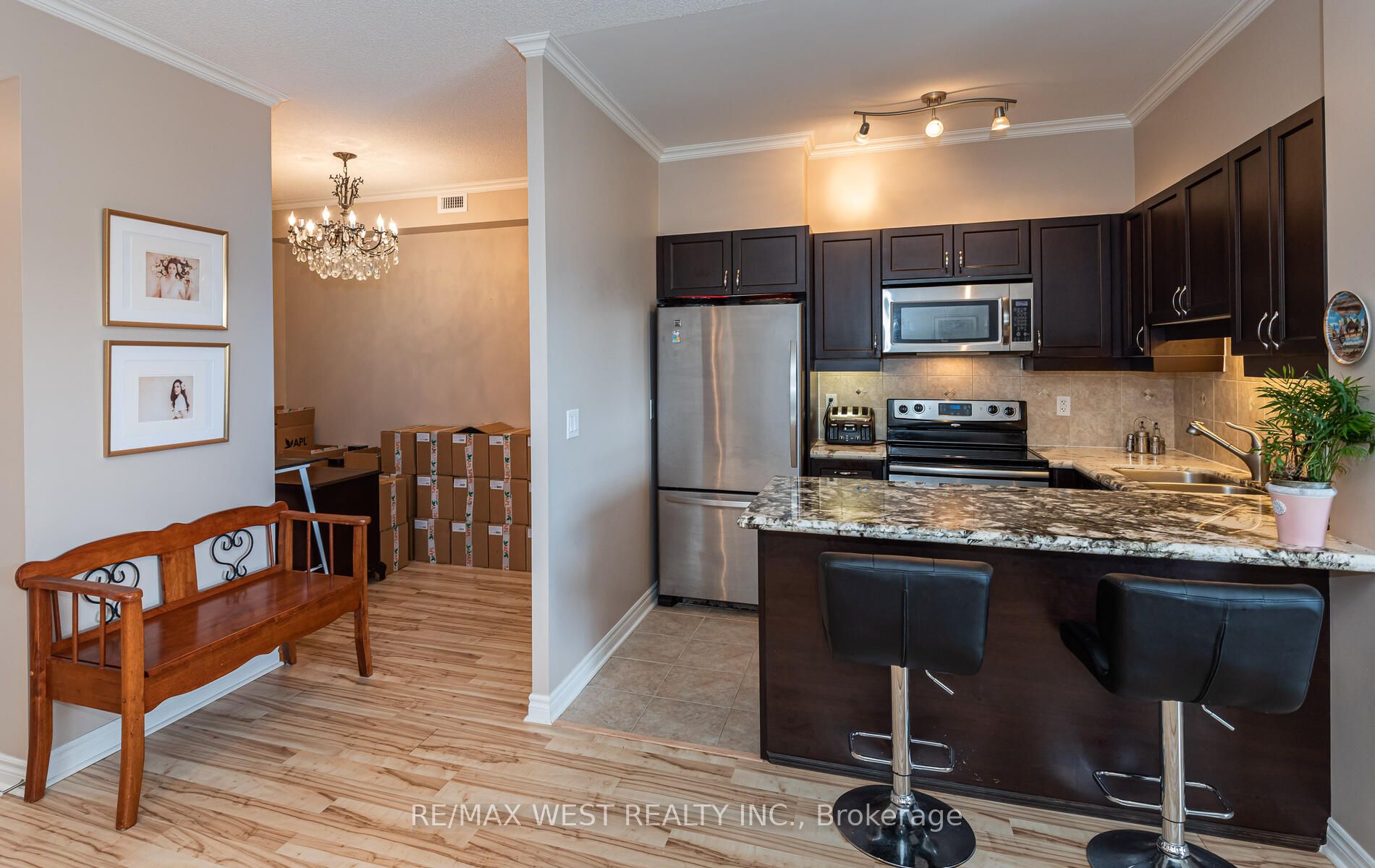 354 Atherley Rd, #313