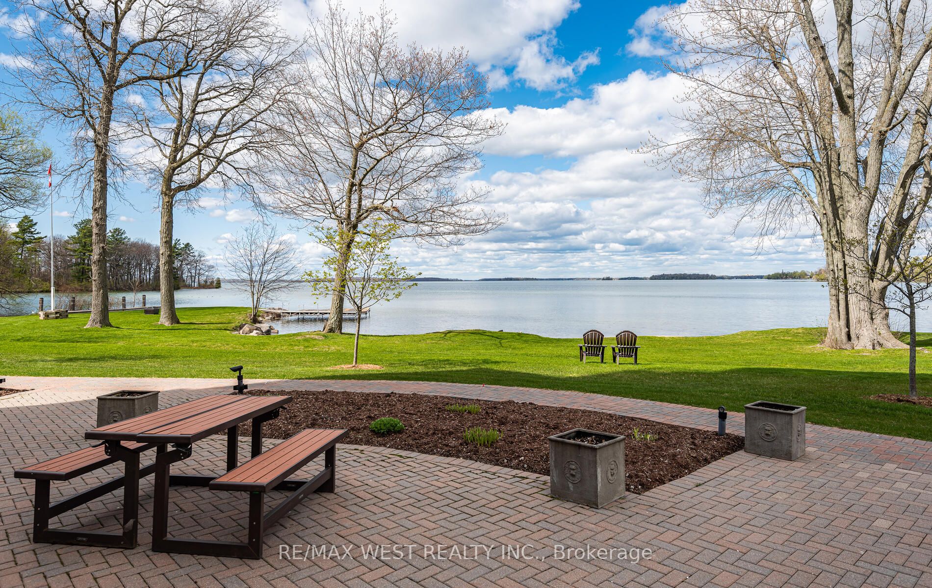 354 Atherley Rd, #313