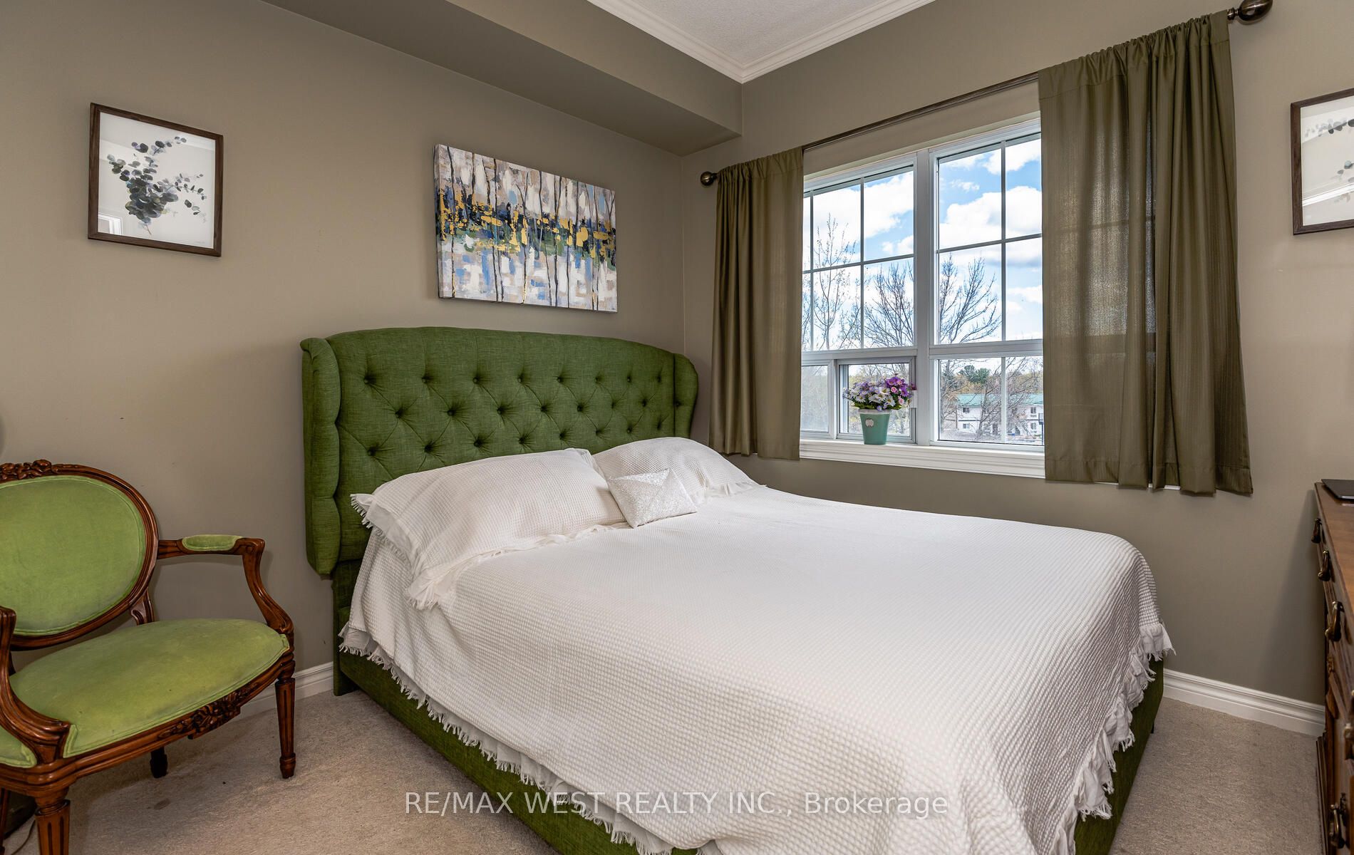 354 Atherley Rd, #313