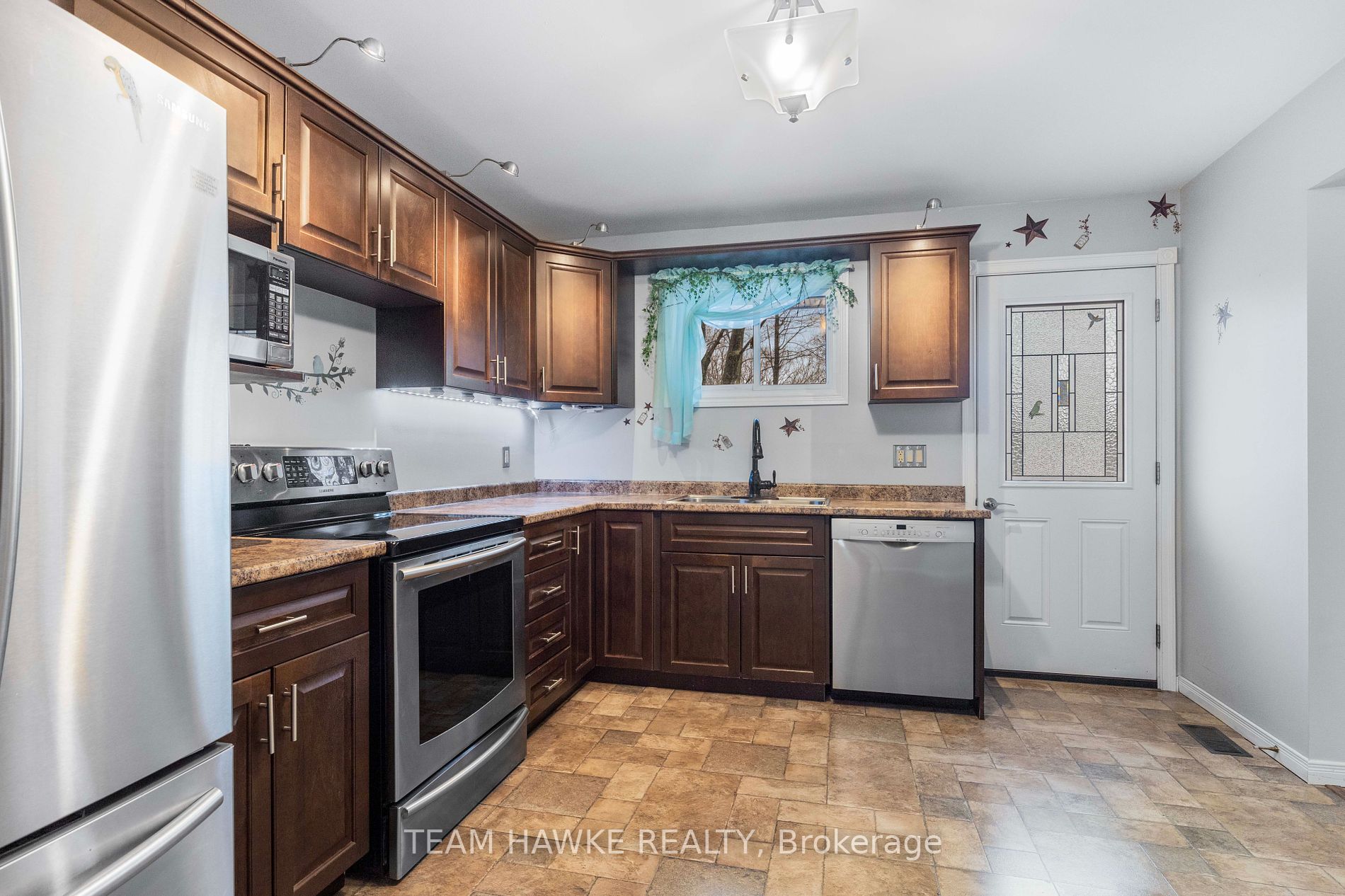 9467 County 93 Road