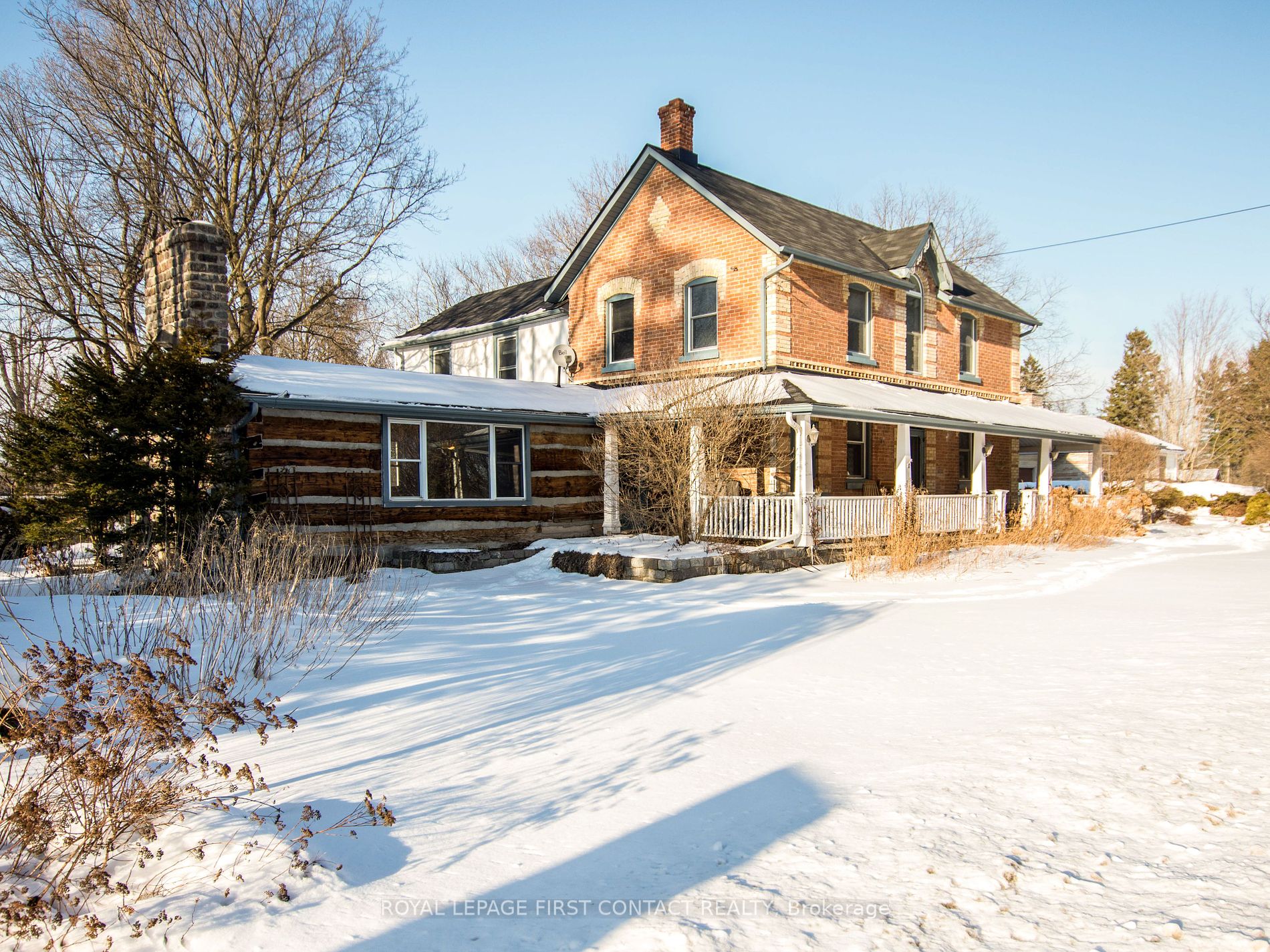 1832 Ridge Rd W